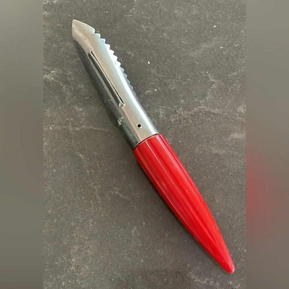 Androck Apple Corer with Red Bullet Bakelite Handle